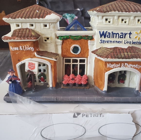 Salvation army walmart christmas village - Picture 6 of 7